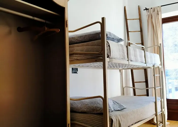 Lo Nou לינה וארוחת בוקר