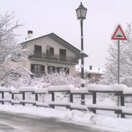 Lo Nou Bed and Breakfast *